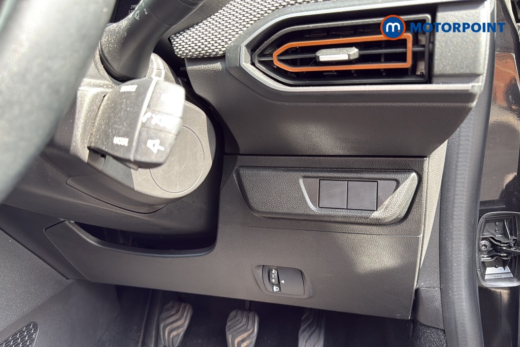 Dacia Sandero Stepway Journey Manual Petrol Hatchback - Stock Number (1631389) - 11th supplementary image