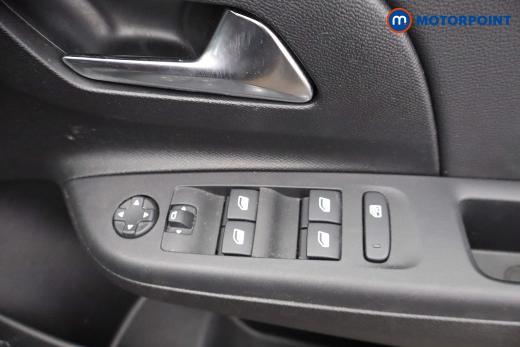 Vauxhall Corsa GS Manual Petrol Hatchback - Stock Number (1631806) - 9th supplementary image