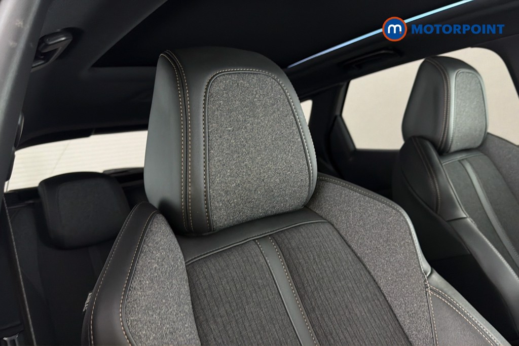 Peugeot 3008 Gt Line Premium Manual Petrol SUV - Stock Number (1635276) - 23rd supplementary image