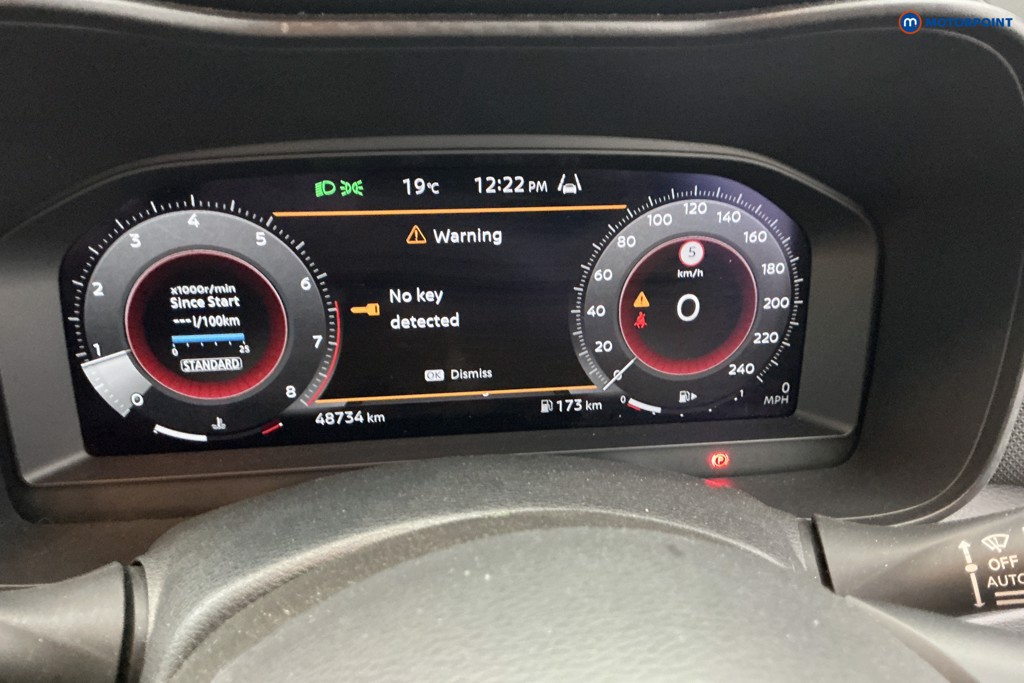 Nissan Juke N-Connecta Manual Petrol SUV - Stock Number (1635845) - 7th supplementary image