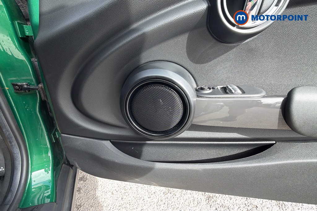 Mini Hatchback Cooper Classic Manual Petrol Hatchback - Stock Number (1639392) - 21st supplementary image
