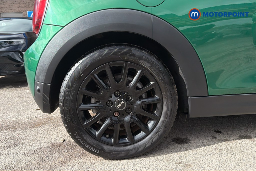 Mini Hatchback Cooper Classic Manual Petrol Hatchback - Stock Number (1639392) - 49th supplementary image