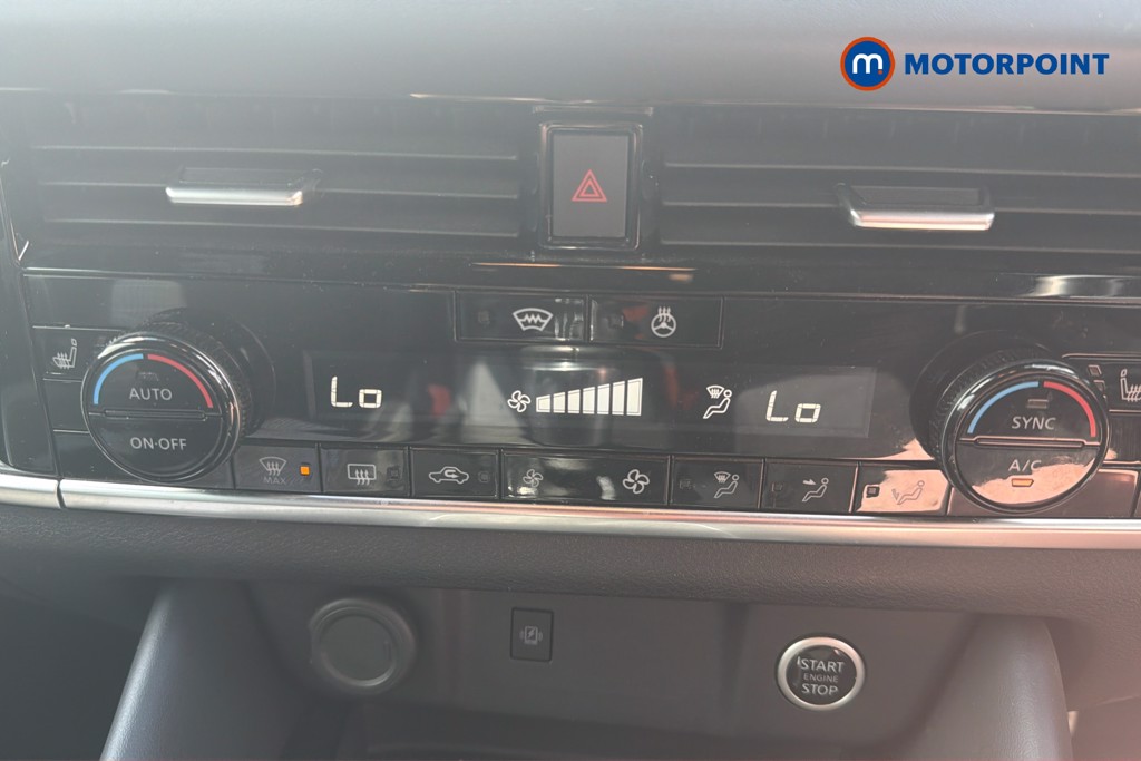 Nissan Qashqai Tekna Manual Petrol SUV - Stock Number (1640751) - 12th supplementary image