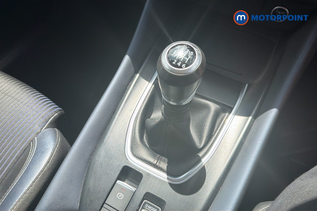 Nissan Qashqai Tekna Manual Petrol SUV - Stock Number (1640751) - 15th supplementary image
