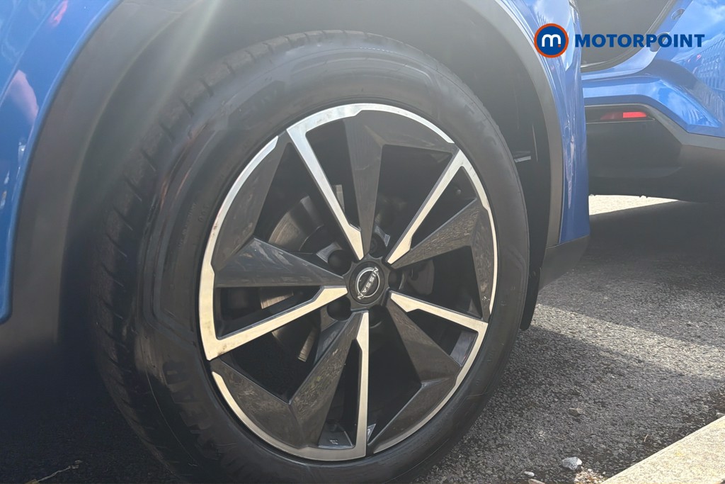 Nissan Qashqai Tekna Manual Petrol SUV - Stock Number (1640751) - 50th supplementary image