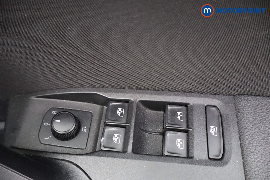 Seat Arona FR Automatic Petrol SUV - Stock Number (1641136) - 9th supplementary image