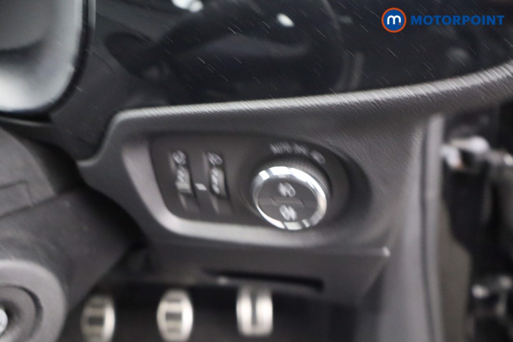 Vauxhall Corsa GS Manual Petrol Hatchback - Stock Number (1641504) - 12th supplementary image