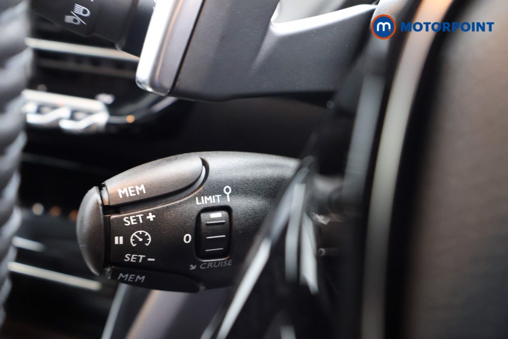 Peugeot 208 Allure Automatic Petrol Hatchback - Stock Number (1641941) - 6th supplementary image