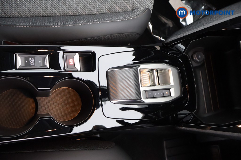 Peugeot 208 Allure Automatic Petrol Hatchback - Stock Number (1641941) - 8th supplementary image