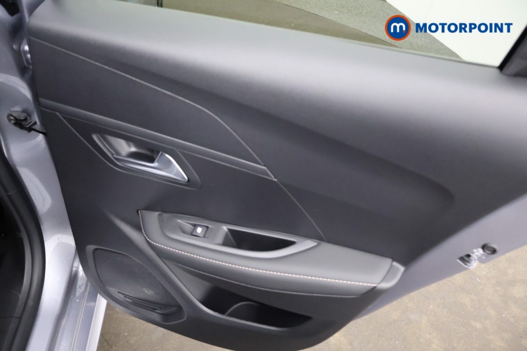 Peugeot 208 Allure Automatic Petrol Hatchback - Stock Number (1641948) - 14th supplementary image