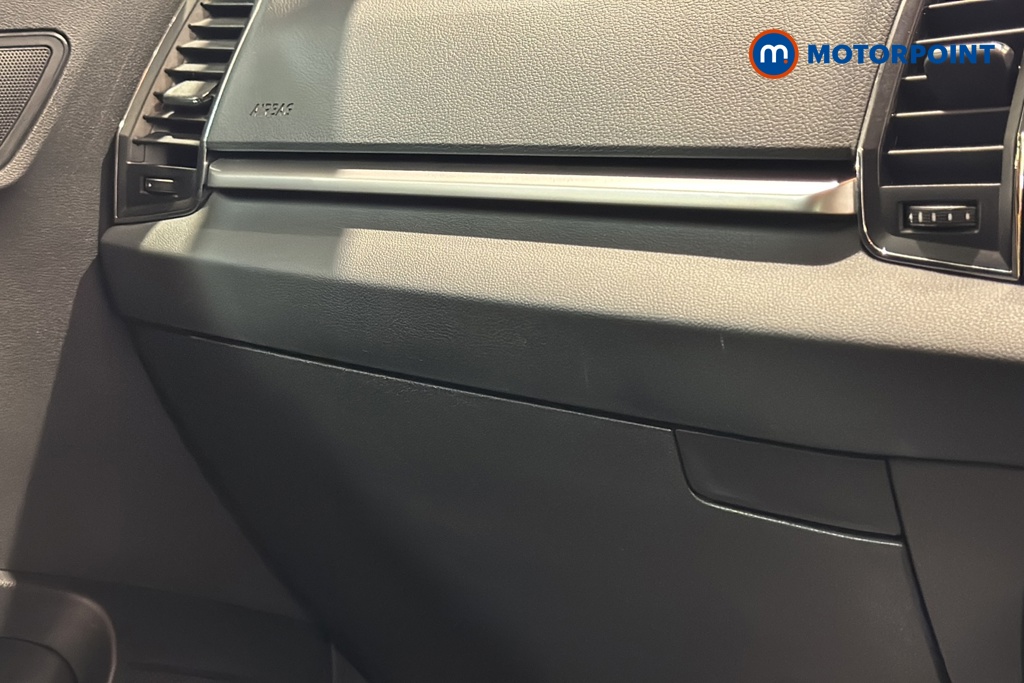 Skoda Karoq Se Drive Automatic Petrol SUV - Stock Number (1641967) - 996th supplementary image