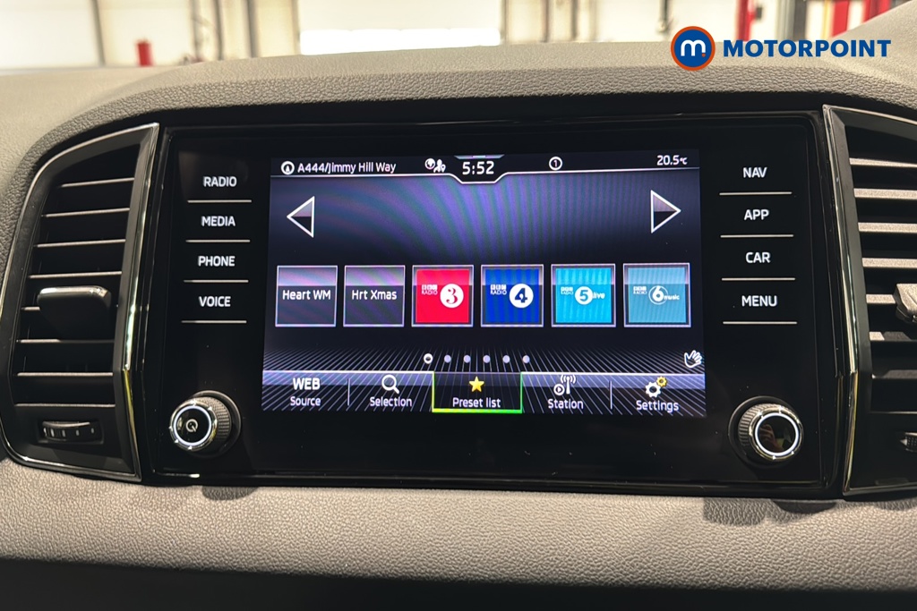 Skoda Karoq Se Drive Automatic Petrol SUV - Stock Number (1641967) - 8th supplementary image
