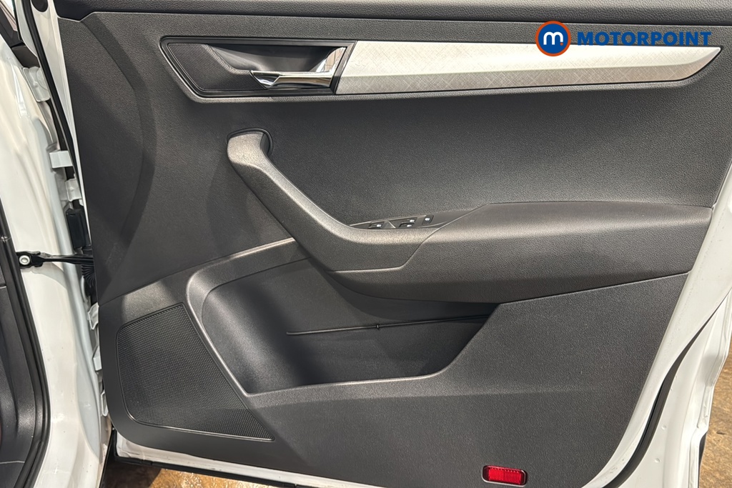 Skoda Karoq Se Drive Automatic Petrol SUV - Stock Number (1641967) - 18th supplementary image