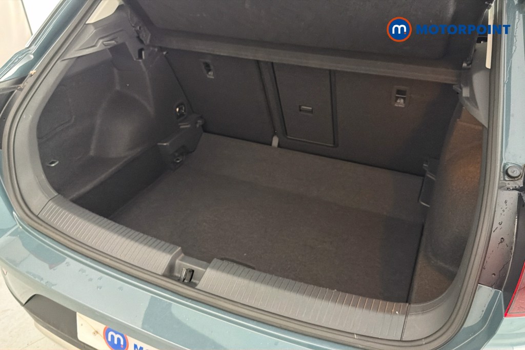 Volkswagen T-Roc Life Automatic Petrol SUV - Stock Number (1642068) - 33rd supplementary image