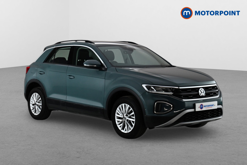 Volkswagen T-Roc Life Automatic Petrol SUV - Stock Number (1642068) - Drivers side front corner