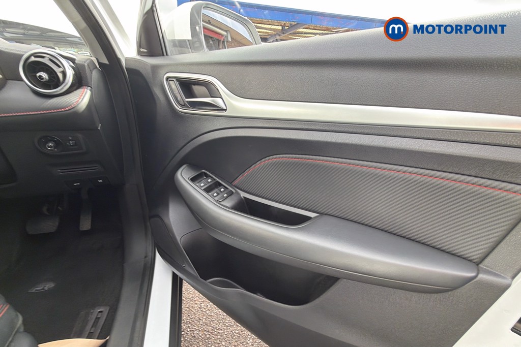 Mg Motor Uk ZS Exclusive Automatic Petrol SUV - Stock Number (1642259) - 19th supplementary image