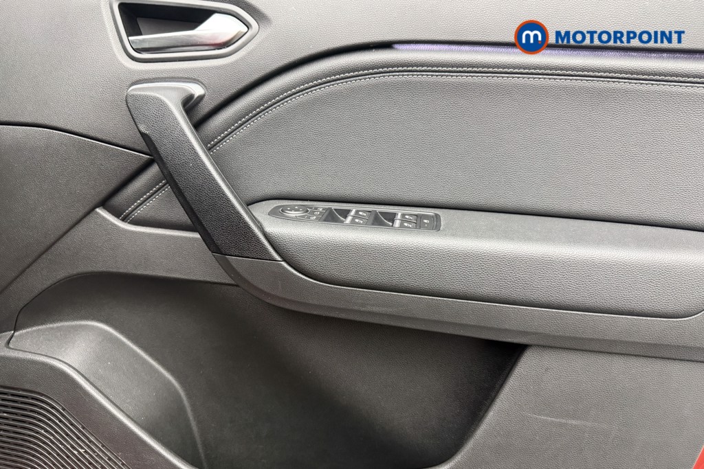 Renault Captur Techno Manual Petrol SUV - Stock Number (1642366) - 18th supplementary image