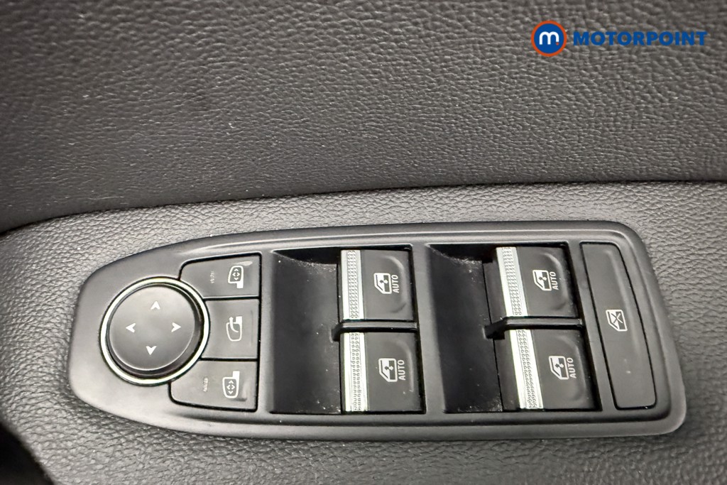 Renault Captur Techno Manual Petrol SUV - Stock Number (1642366) - 19th supplementary image