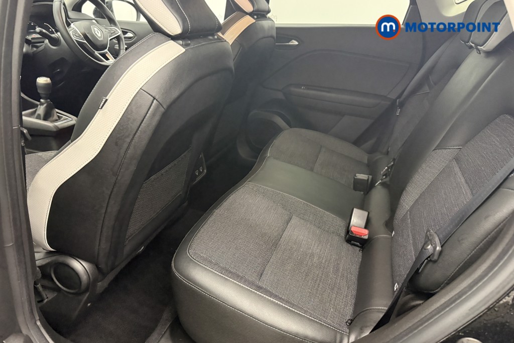 Renault Captur Techno Manual Petrol SUV - Stock Number (1642367) - 4th supplementary image