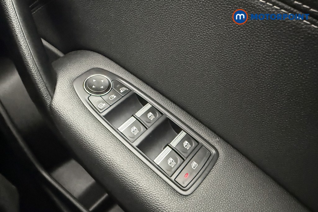 Renault Captur Techno Manual Petrol SUV - Stock Number (1642367) - 15th supplementary image