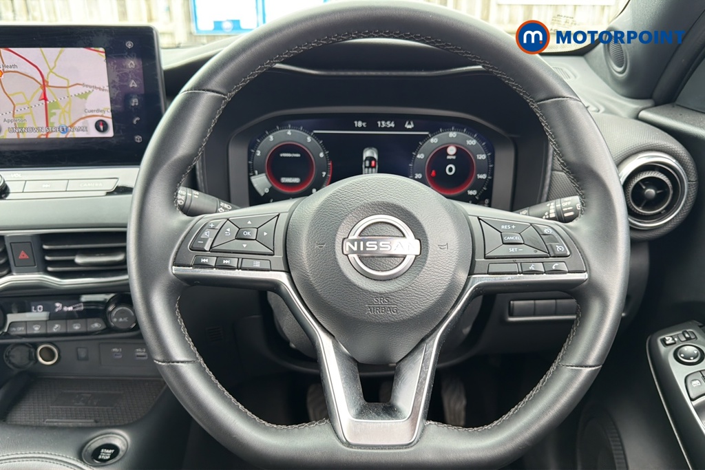 Nissan Juke N-Connecta Manual Petrol SUV - Stock Number (1642466) - 2nd supplementary image