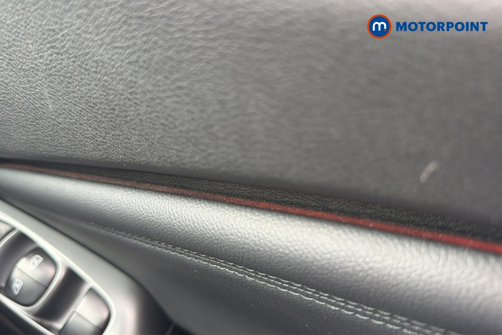 Nissan Juke N-Connecta Manual Petrol SUV - Stock Number (1642466) - 10th supplementary image