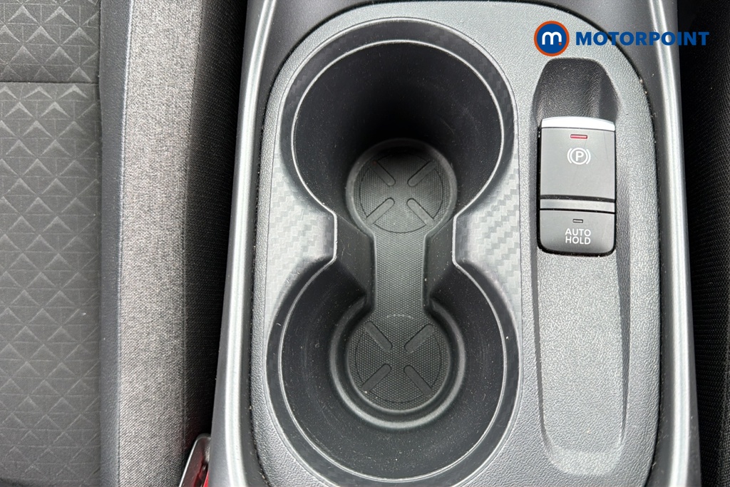 Nissan Juke N-Connecta Manual Petrol SUV - Stock Number (1642466) - 16th supplementary image