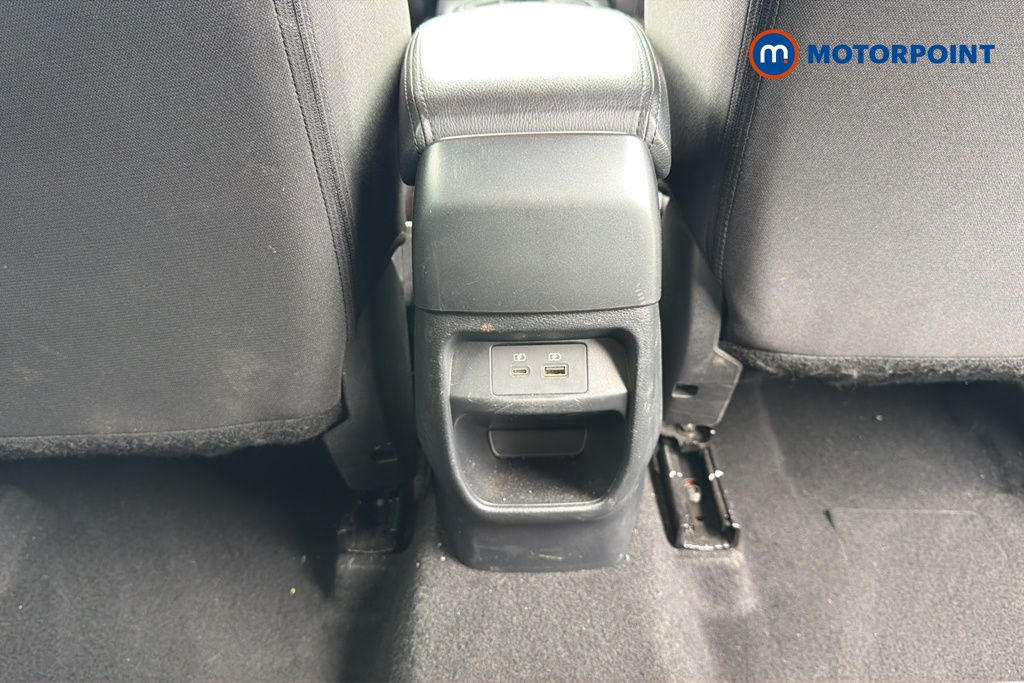 Nissan Juke N-Connecta Manual Petrol SUV - Stock Number (1642466) - 28th supplementary image