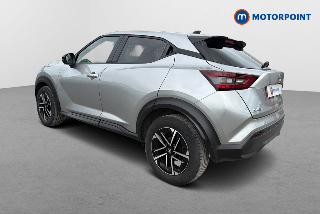 Nissan Juke N-Connecta Manual Petrol SUV - Stock Number (1642466) - Drivers side rear corner