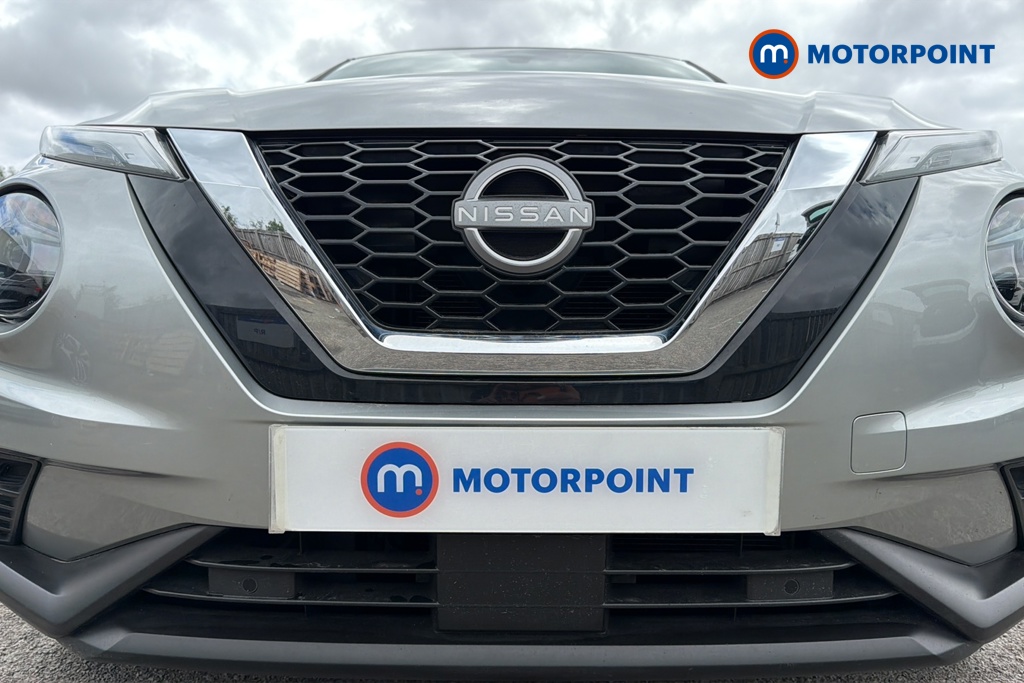 Nissan Juke N-Connecta Manual Petrol SUV - Stock Number (1642466) - 43rd supplementary image