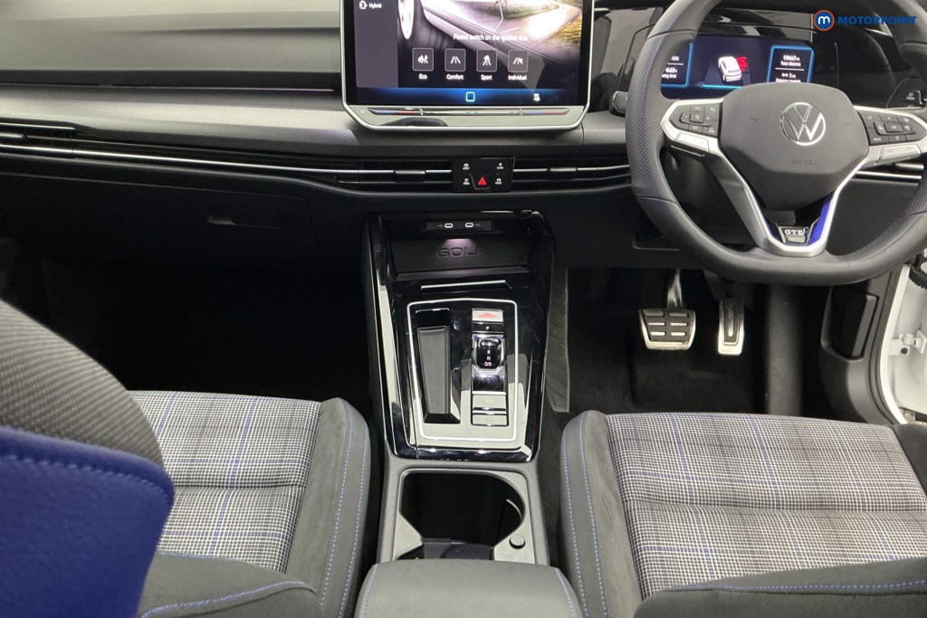 Volkswagen Golf GTE Automatic Petrol Plug-In Hybrid Hatchback - Stock Number (1643387) - 12th supplementary image