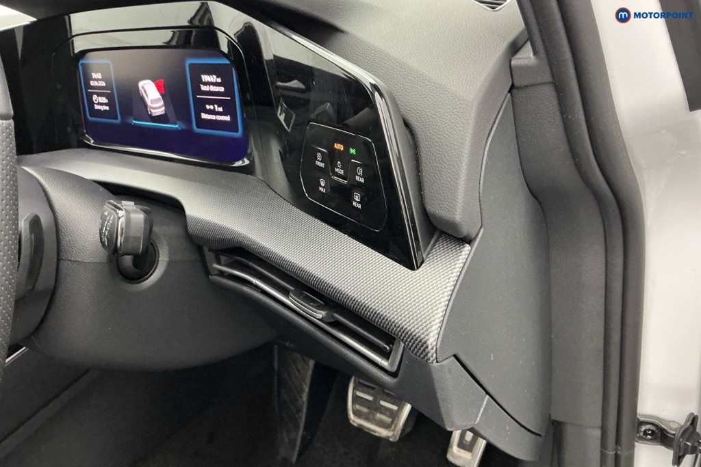 Volkswagen Golf GTE Automatic Petrol Plug-In Hybrid Hatchback - Stock Number (1643387) - 23rd supplementary image