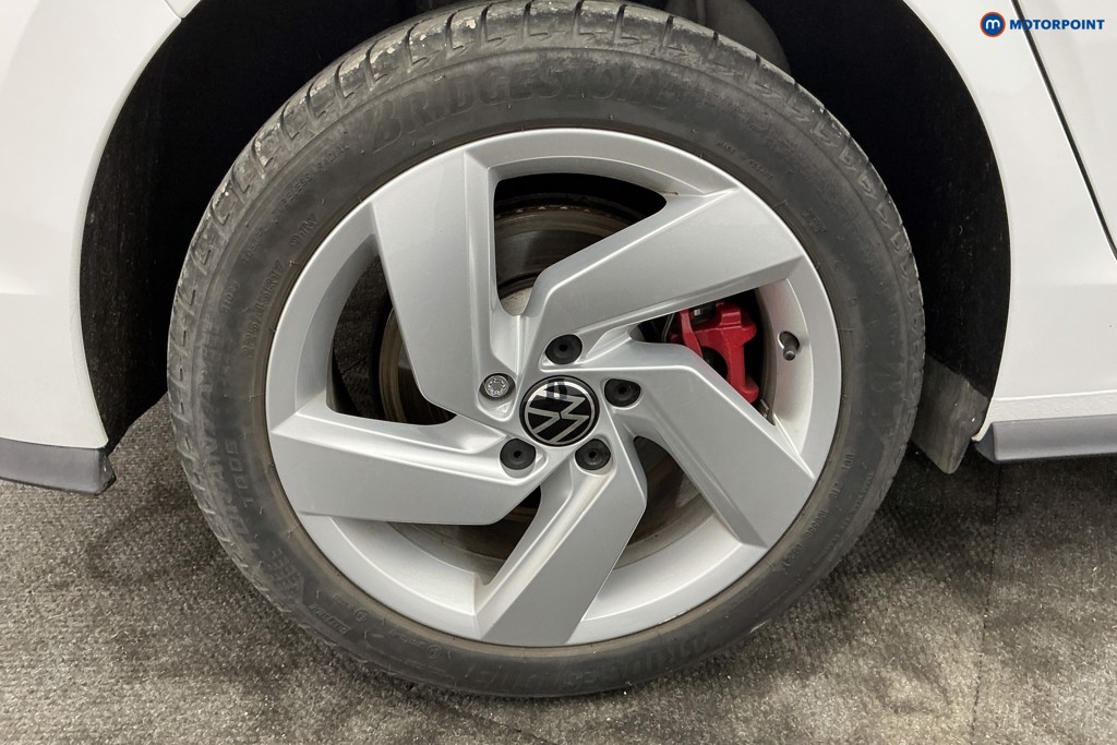 Volkswagen Golf GTE Automatic Petrol Plug-In Hybrid Hatchback - Stock Number (1643387) - 35th supplementary image