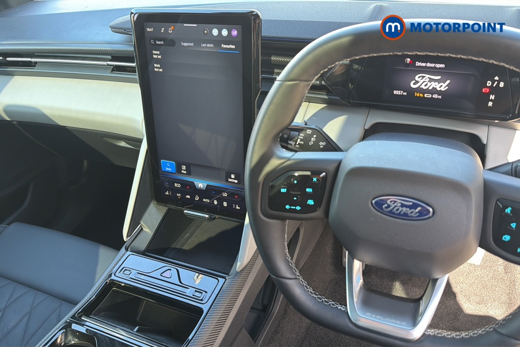 Ford Explorer Premium Automatic Electric SUV - Stock Number (1643678) - 1st supplementary image
