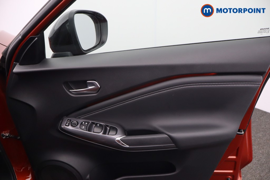 Nissan Juke Tekna Automatic Petrol SUV - Stock Number (1643942) - 10th supplementary image