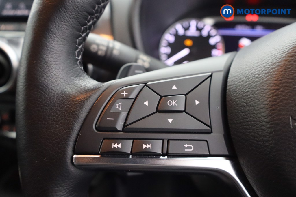 Nissan Juke Tekna Automatic Petrol SUV - Stock Number (1643942) - 15th supplementary image
