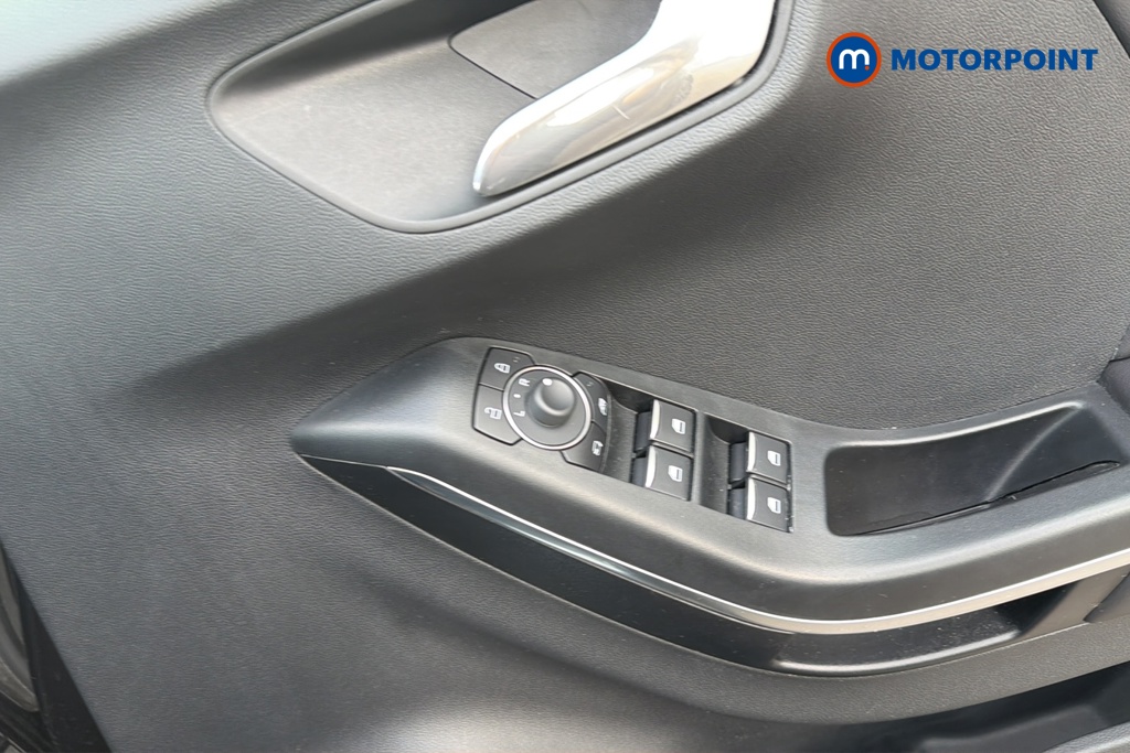 Ford Puma St-Line Vignale Automatic Petrol SUV - Stock Number (1644063) - 19th supplementary image