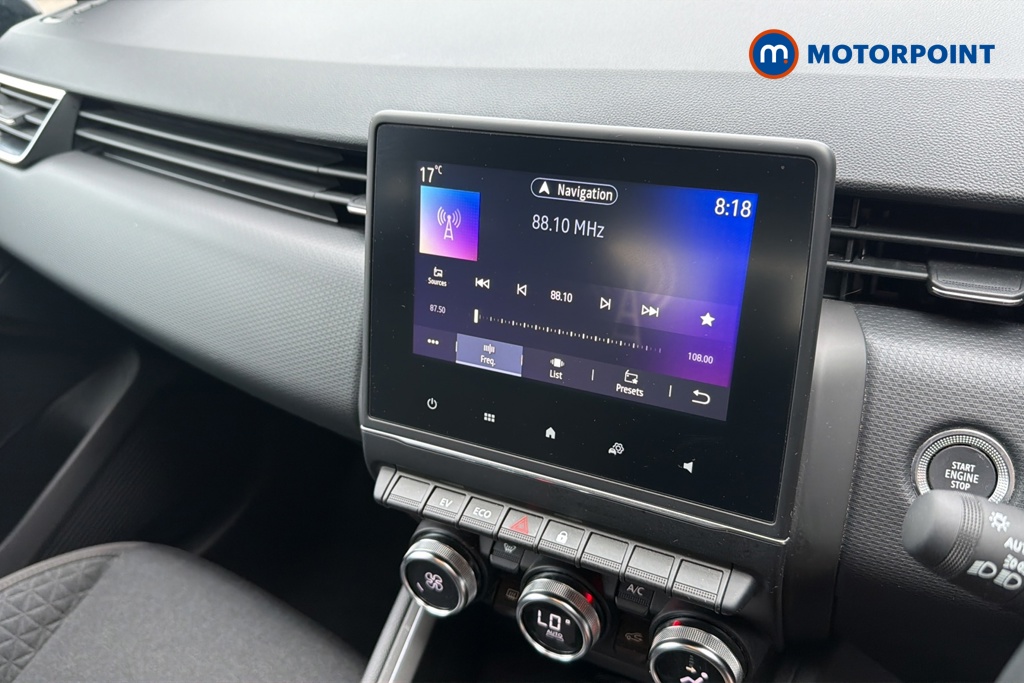 Renault Clio Evolution Automatic Petrol-Electric Hybrid Hatchback - Stock Number (1644065) - 8th supplementary image