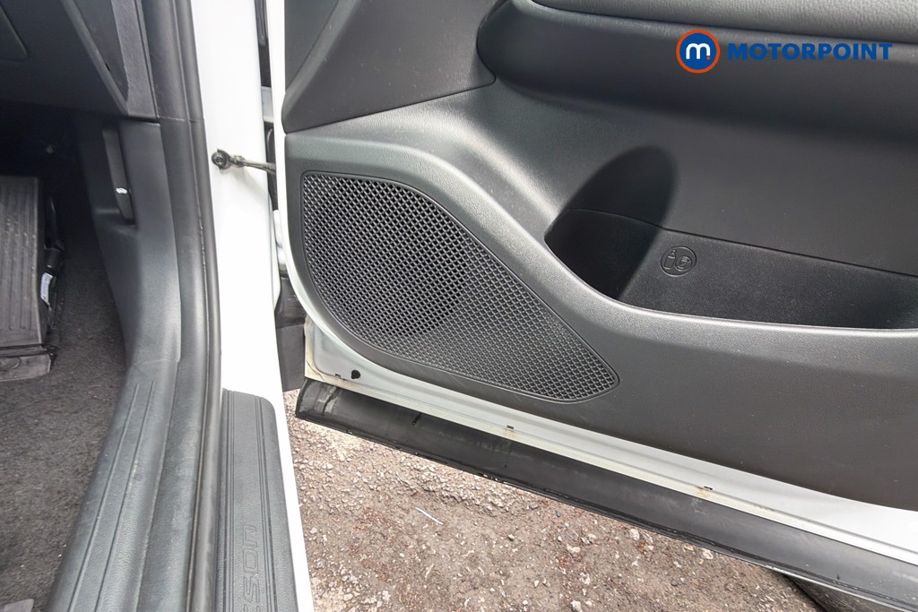 Hyundai Tucson Se Connect Automatic Petrol-Electric Hybrid SUV - Stock Number (1644085) - 21st supplementary image