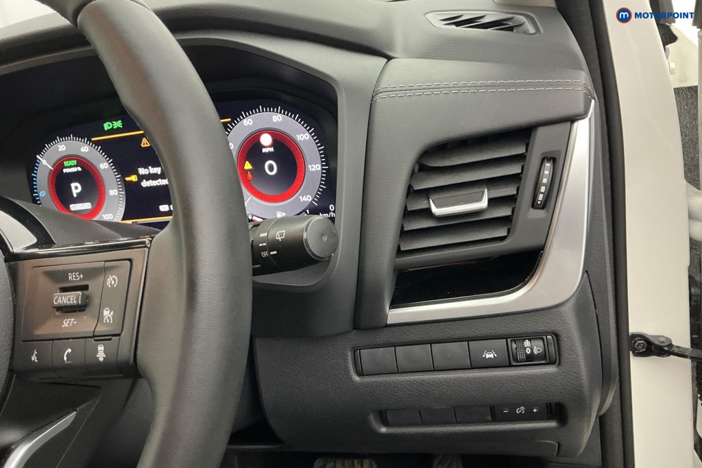 Nissan Qashqai N-Connecta Automatic Petrol-Electric Hybrid SUV - Stock Number (1644575) - 23rd supplementary image