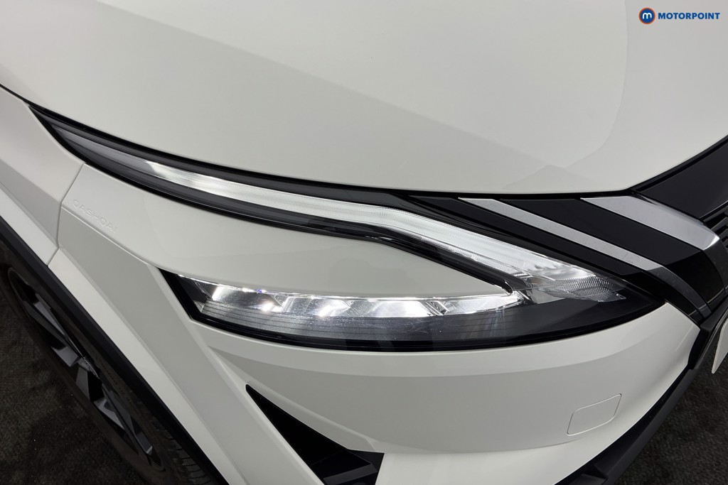 Nissan Qashqai N-Connecta Automatic Petrol-Electric Hybrid SUV - Stock Number (1644575) - 30th supplementary image