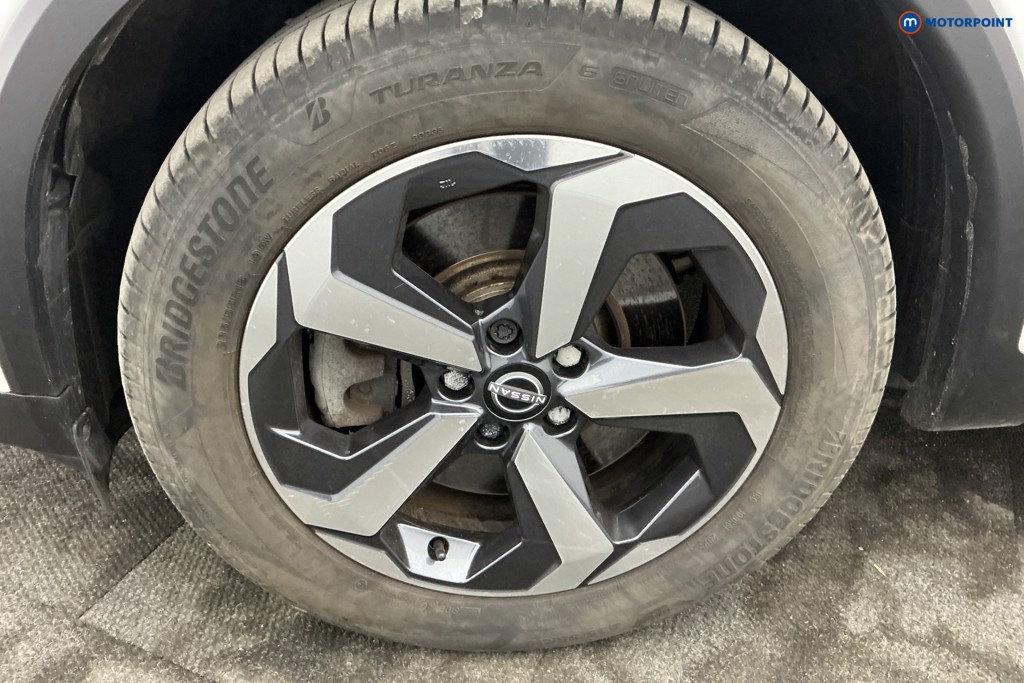 Nissan Qashqai N-Connecta Automatic Petrol-Electric Hybrid SUV - Stock Number (1644575) - 36th supplementary image