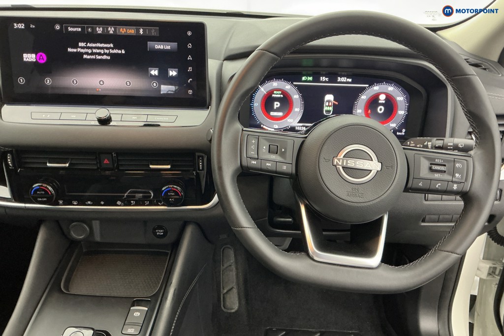 Nissan Qashqai N-Connecta Automatic Petrol-Electric Hybrid SUV - Stock Number (1644575) - 1st supplementary image