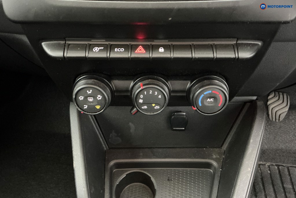 Dacia Duster Essential Manual Petrol SUV - Stock Number (1644720) - 17th supplementary image