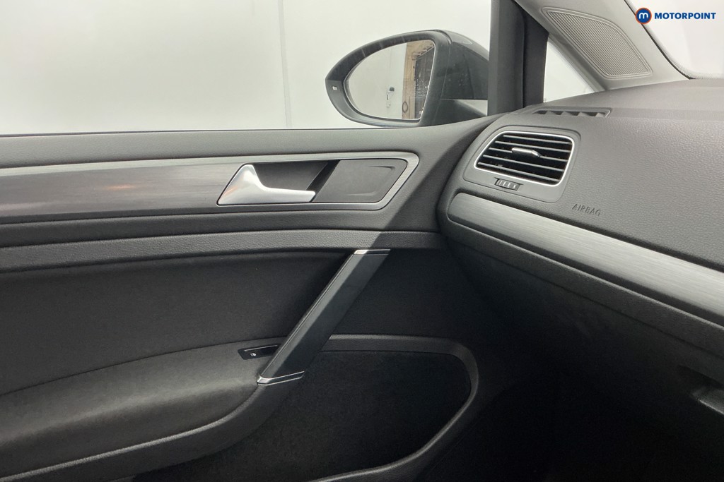 Volkswagen Golf Match Edition Manual Petrol Hatchback - Stock Number (1644968) - 19th supplementary image