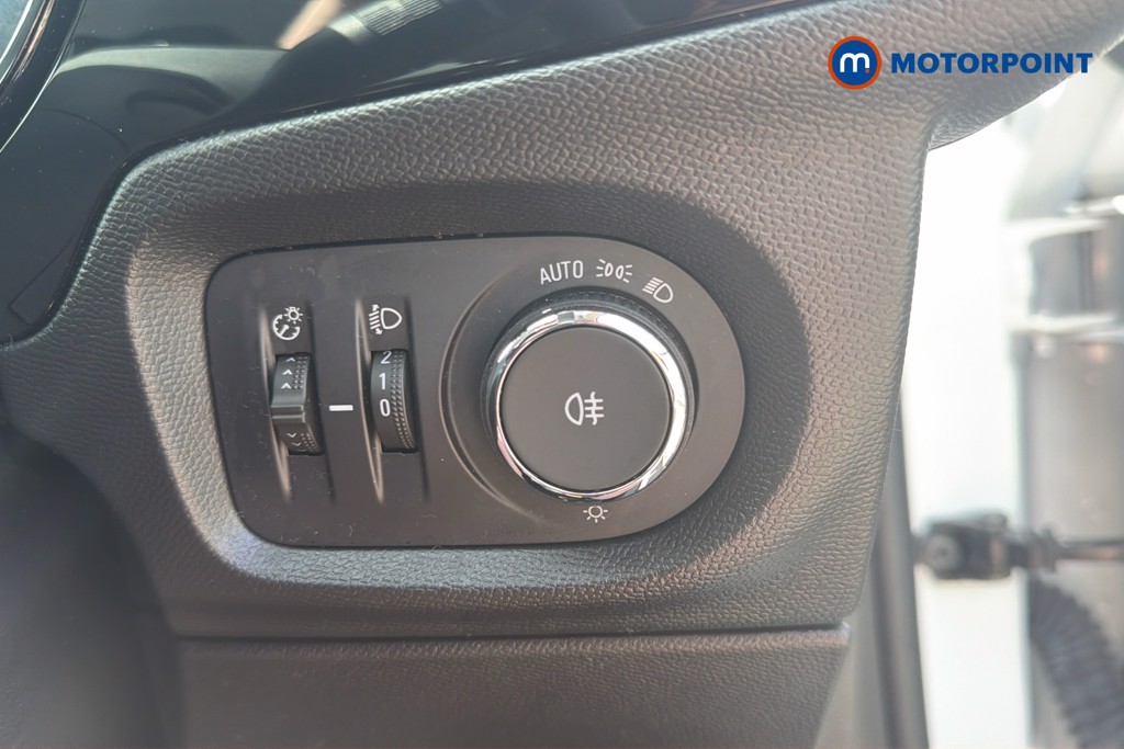 Vauxhall Corsa Design Manual Petrol Hatchback - Stock Number (1645069) - 18th supplementary image
