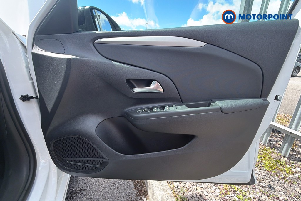 Vauxhall Corsa Design Manual Petrol Hatchback - Stock Number (1645069) - 19th supplementary image