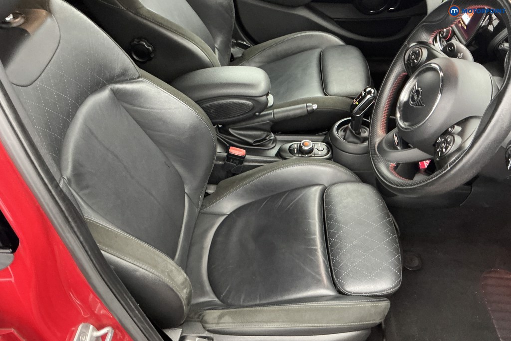 Mini Hatchback Cooper S Sport Automatic Petrol Hatchback - Stock Number (1645197) - 5th supplementary image
