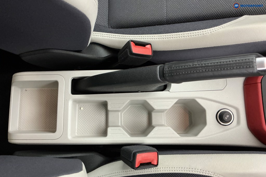 Volkswagen Polo Beats Manual Petrol Hatchback - Stock Number (1645611) - 13th supplementary image