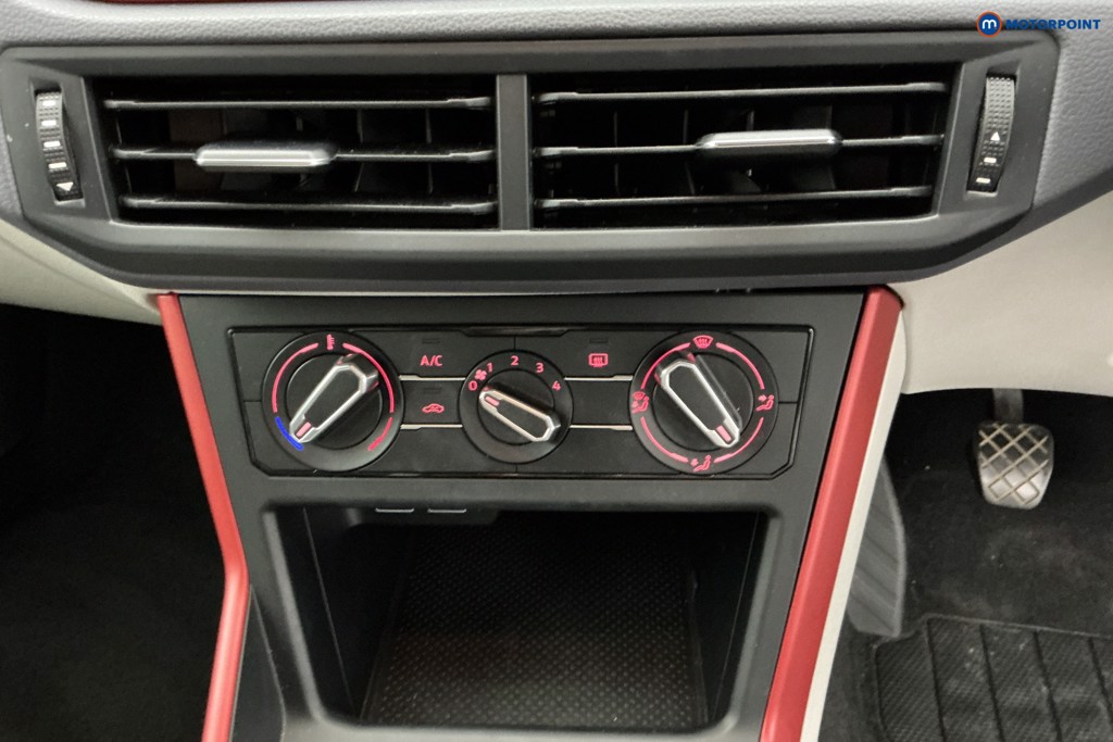 Volkswagen Polo Beats Manual Petrol Hatchback - Stock Number (1645611) - 17th supplementary image
